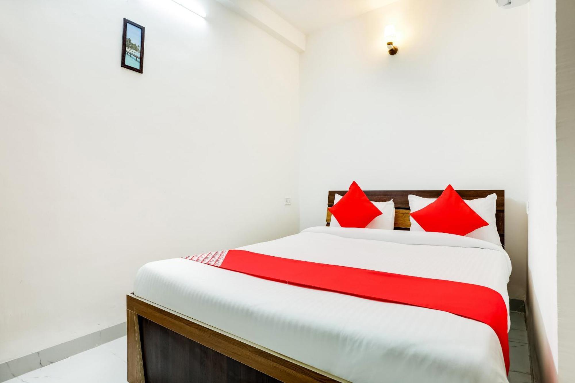 Hotel O Expression Indore Buitenkant foto