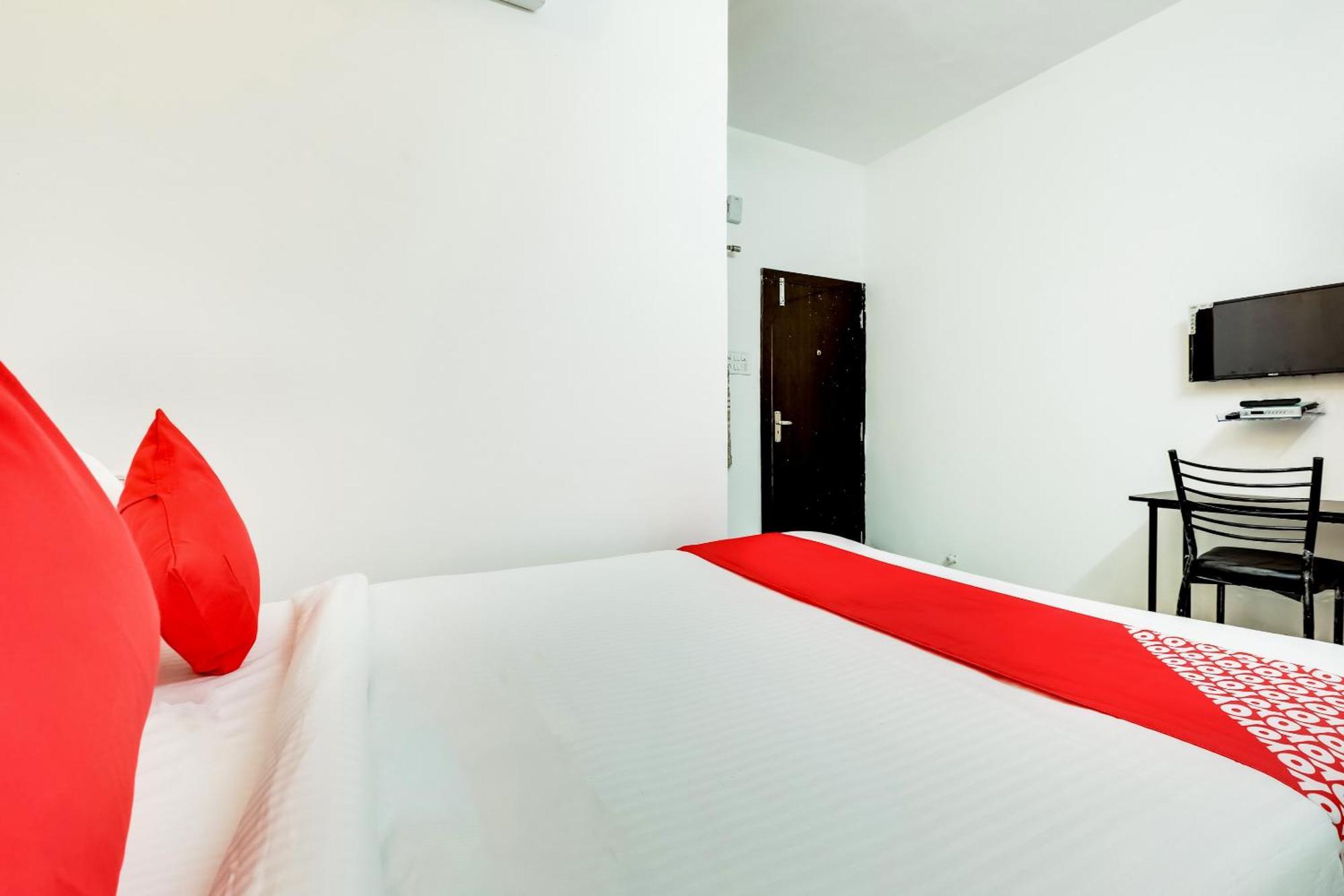 Hotel O Expression Indore Buitenkant foto
