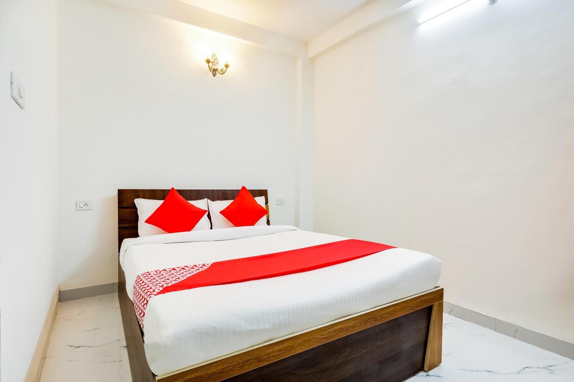 Hotel O Expression Indore Buitenkant foto