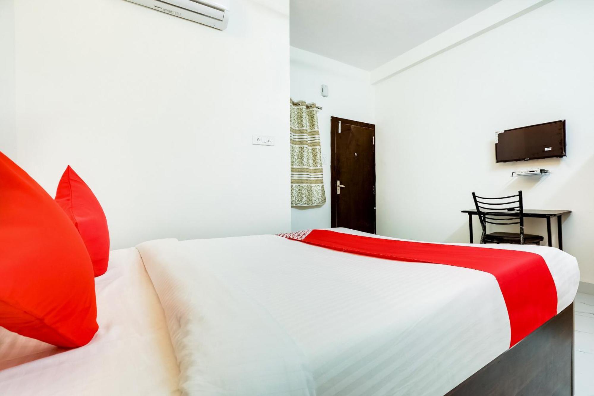 Hotel O Expression Indore Buitenkant foto